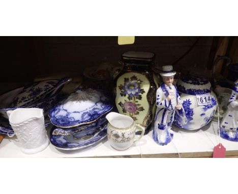 Collection of mixed ceramics including Goebel. Not available for in-house P&amp;P 