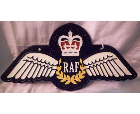 Cast iron RAF wings plaque, W: 40 cm. P&amp;P Group 1 (£14+VAT for the first lot and £1+VAT for subsequent lots) 