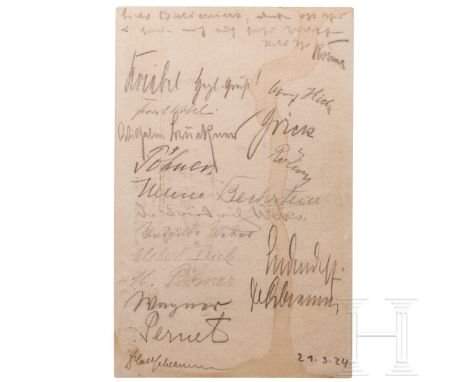 Postkarte mit 18 Unterschriften vom Hitler-Prozess 1924  Ungelaufene Feldpostkarte, vorderseitig an "Baldenius" gerichtet. Rü
