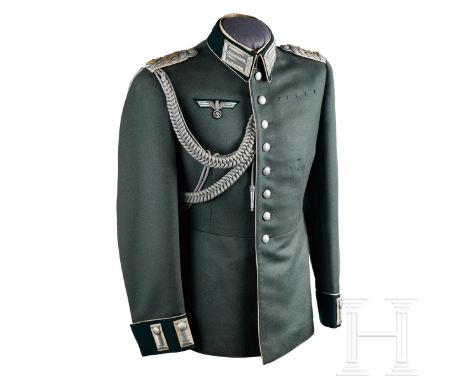 An Infantry Officer Waffenrock  Field-grey very fine tricot wool, privately tailored, eight-button front, bottle-green badge 