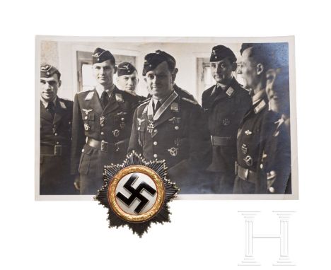 Oberleutnant Hans-Theo Mossgraber - Deutsches Kreuz in Gold   Schwere Ausführung mit Tombakplatte, vier Hohlnieten und aufges