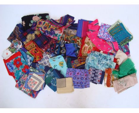 A large quantity of vintage ladies scarves, some silk, one Liberty, others Jacqmar etc (Qty). 