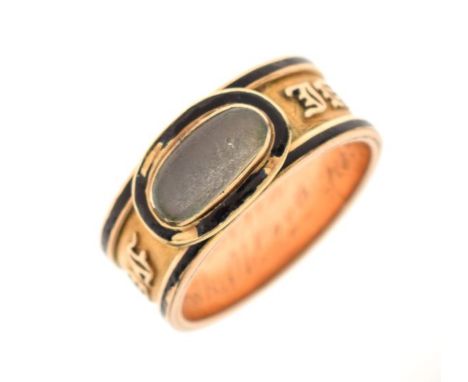 Regency yellow metal and black enamel mourning ring set central oval cabochon, possibly rock crystal, within black enamel sur