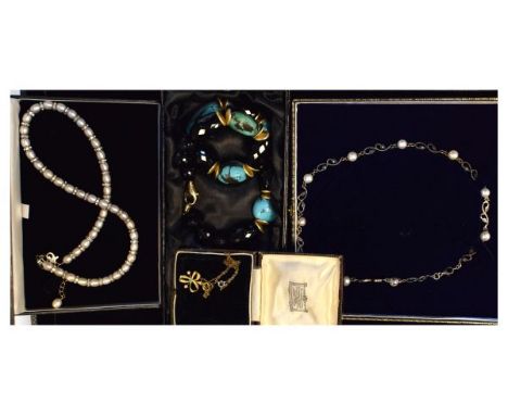 Assorted jewellery to include; yellow metal, seed pearl and turquoise-set ribbon pendant with fine chain, silver, pearl and m