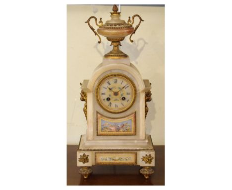 Late 19th Century French gilt metal and alabaster mantel clock, Japy Freres, Paris, with Roman dial and two-train movement st