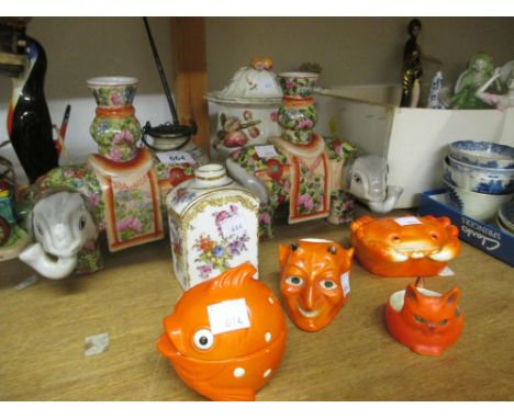 English floral decorated porcelain canister (lacking cover), a Vietnamese blue and white water pipe, crab form dish and cover