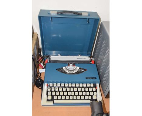 Cased portable typewriter