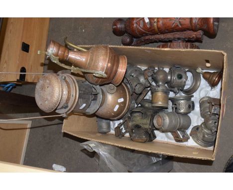 Mixed Lot: Collection of various vintage carbide lanterns in various states of repair, vintage paraffin lamp, copper kettle e