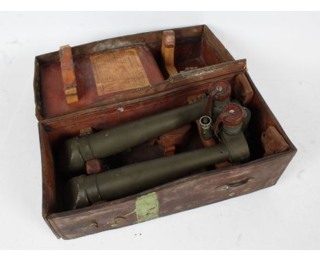 First/Second World War U.S. Army M1915A1 Battery Commanders telescope, serial number 5352, maker 'R &amp; L OPT. CO. 1913', h