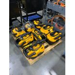 (8x) Dewalt DCV581H HD 2-Gallon Cordless Wet/Dry Vacuums, (3) w/ Batteries