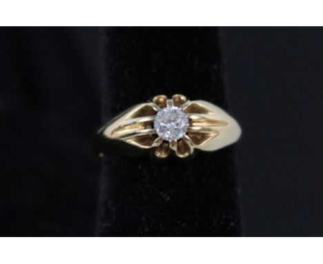 A gents 18ct gold 'gypsy' ring set with single diamond, approx 0.3cts, size R 1/2