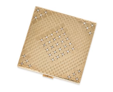 DRAYSON, A VINTAGE DIAMOND POWDER COMPACT in 9ct yellow gold, designed with engraved detailing set with single cut diamonds, 