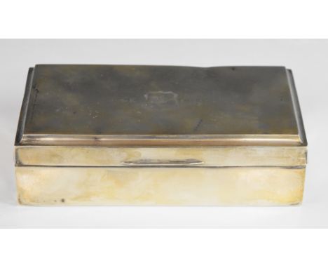 George V hallmarked silver cigarette case with engraved 1919-29, dragon and motto ardvvs ad solem, possibly for the Dragon Sc