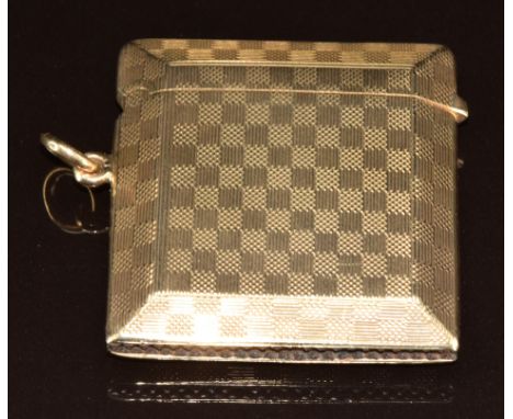 Art Deco 9ct gold vesta with engine turned decoration, Birmingham 1919, 4.2 x 3.8cm, 24g