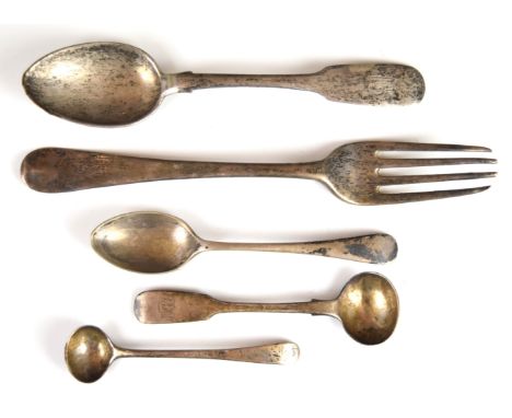 Georgian hallmarked silver table fork, two hallmarked silver salt or mustard spoons and a Russian silver fiddle pattern desse