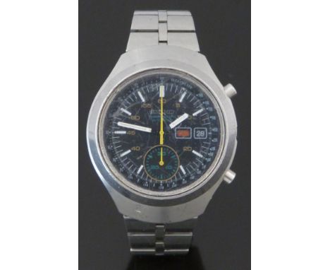 Seiko 'Helmet' gentleman's automatic chronograph wristwatch ref. 6139-7100 with day and date apertures, inset subsidiary dial