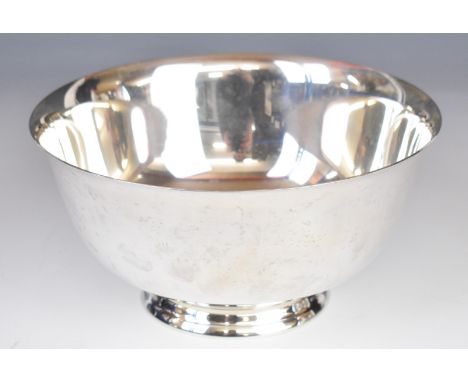 Reed &amp; Barton American silver Paul Revere reproduction flared pedestal bowl with 'Reed and Barton, Sterling' to base, dia