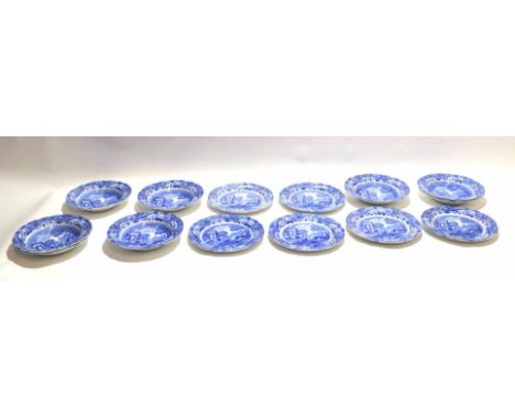 Collection of Copeland Spode Italian pattern wares comprising 14 dinner plates and a bowl, the plates 27cm diam (qty) 