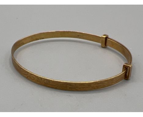 Childs 9ct gold bangle (1.57g)