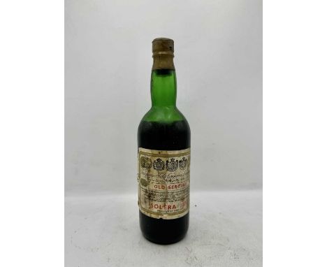 1 bottle Tarquino T da Camara Lomelino Old Sercial Solera 1870
Madeira
Signs of seepage. Slightly torn, stained and bin-soile