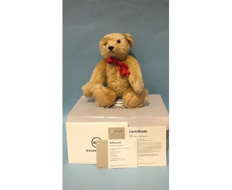 Steiff, a modern Steiff 'British Collectors' Teddy Bear 2017, Ltd Edn of 2000, with ear button and tag, 39cm, (boxed).