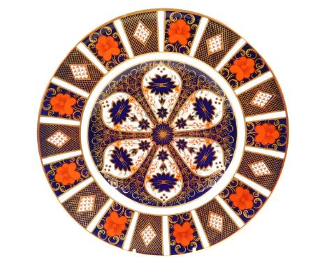 A Royal Crown Derby Imari pattern dinner plate, no.1128, printed marks beneath, 27cm dia.