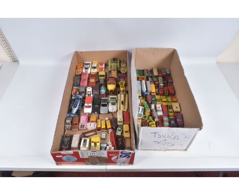 A QUANTITY OF UNBOXED ASSORTED PLAYWORN DIECAST VEHICLES, to include assorted Dinky, Corgi, Budgie, Bburago &amp; Matchbox ca