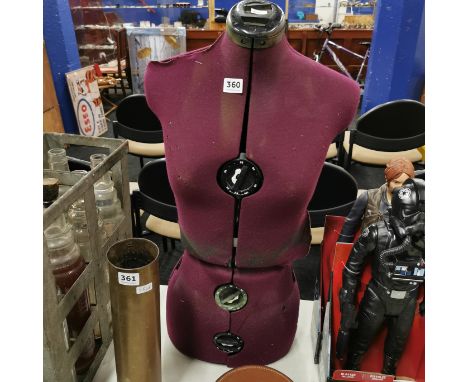 VINTAGE DRESSMAKERS DUMMY
