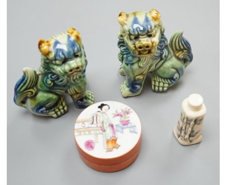 A Chinese carved bone snuff bottle, with cover, 6cm, together with Chinese ceramic wares (4),box 6.5 cms