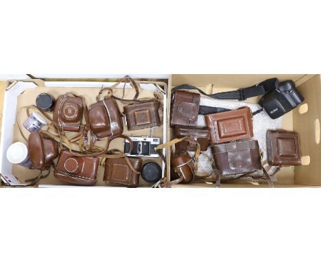 A large quantity of vintage 35mm cameras to include; Zeiss Ikonta, Voigtländer Vitomatic II, Kodak Retina Ia, Voigtländer Vit