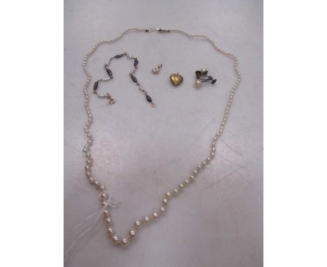 A cultured pearl necklace, together with a freshwater pearl bracelet, two pendants and a pair of screw on earrings (5)