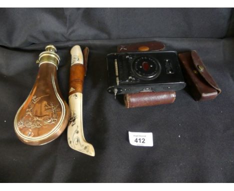 A mixed lot comprising a copper and brass powder flask, a Zeiss view finder, a Kodak vintage camera and a small hunting knife