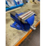 Quantity of workshop equipment including: Hitachi Koki D/E bench grinder, Ajax B1-16L pillar