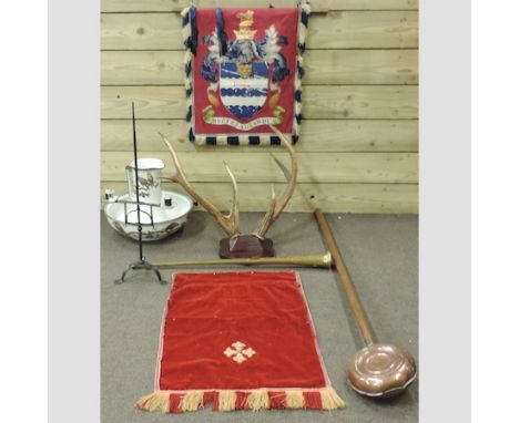 A Staffordshire jug and bowl set, together with a brass hunting horn and a 19th century brass bed warmer, two heraldic hangin