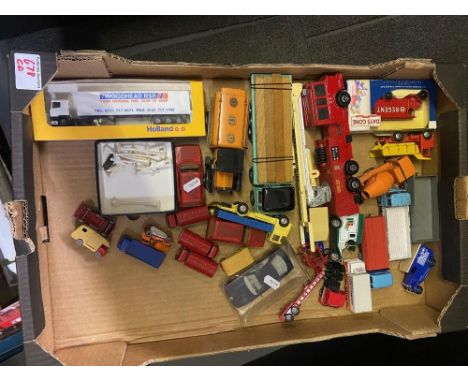 Collection of loose and boxed Diecast metal vehicles to include Matchbox Super Kings Snorkel Fire Engine, Corgi Toys E.R.F mo