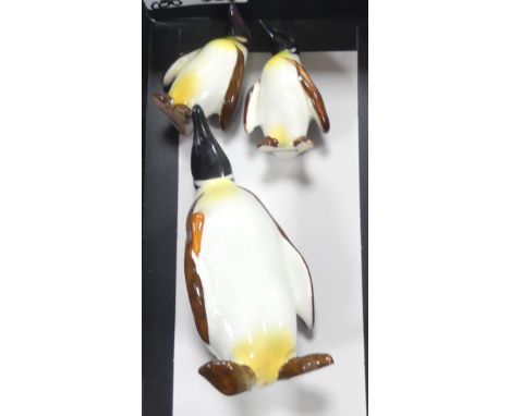 Beswick penguin with walking stick 803 and two penguin chicks (3)