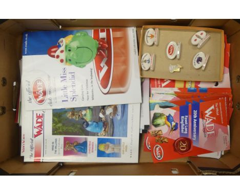 Wade, A Good Collection of Collectors Club Magazines together with Five Small Club Membership plaques and one enamel pin badg