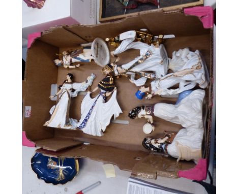 A collection of Banbury Mint figures to include Cleopatra, Tutankhamun's Princess,  Nefertiti &amp; Hatshepsut together with 