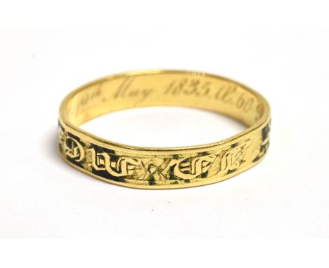 A WILLIAM IV 18CT GOLD MEMORIAL RING The ring with all round lettering and worn black enamel, hallmarked for Sheffield 1836 w