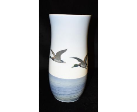 A LARGE ROYAL COPENHAGEN VASE OF WAISTED CYLINDRICAL FORM decorated with pair of flying ducks, numbered to base 1087/67, 27.5