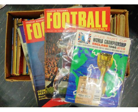 [FOOTBALL] A 1966 World Cup football programme, together with a semi-final (Tues. July 26) ticket stub; assorted magazines, c