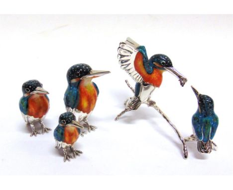 SATURNO, ITALY: A SILVER AND ENAMEL GROUP  of a kingfisher feeding its young perched on a branch, approx 80mm high 105mm long