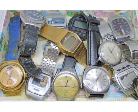 A quantity of mainly electronic watches including digital, Swatch, Cambio, Casio, Timex, Seiko etc.  