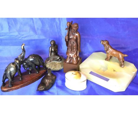 Mixed items to include a cold painted bronze Spaniel. P&amp;P Group 3 (£25+VAT for the first lot and £5+VAT for subsequent lo
