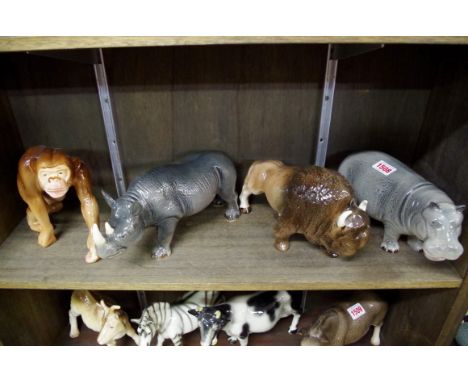 Four Melba ware animals. 