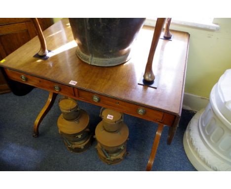 A 19th century mahogany sofa table, 94cm wide.