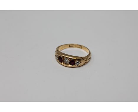 An antique 18ct gold ruby and diamond ring, 4.5g, size M.