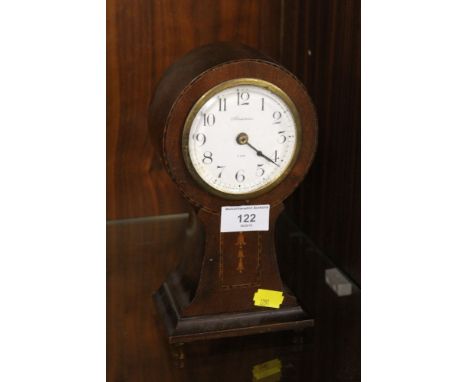 A MAHOGANY ANSONIA INLAID 8 DAY MANTEL CLOCK