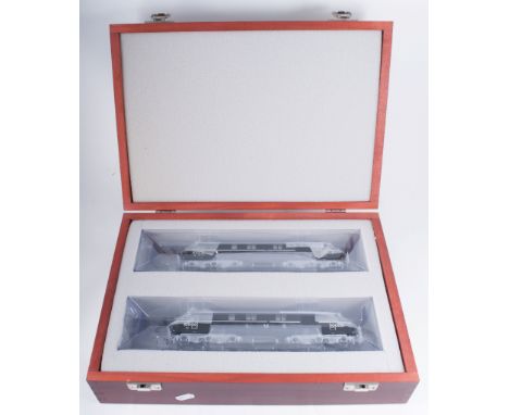 Bachmann LMS 10000 / 10001 diesel locomotive, limited edition no.17 with wooden presentation box and certificate. 