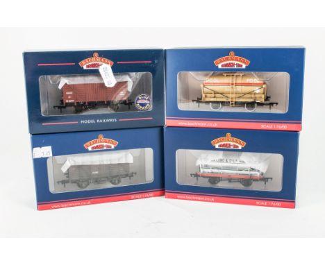 Bachmann rolling stock wagons, different types and advertising, all boxed, (78).